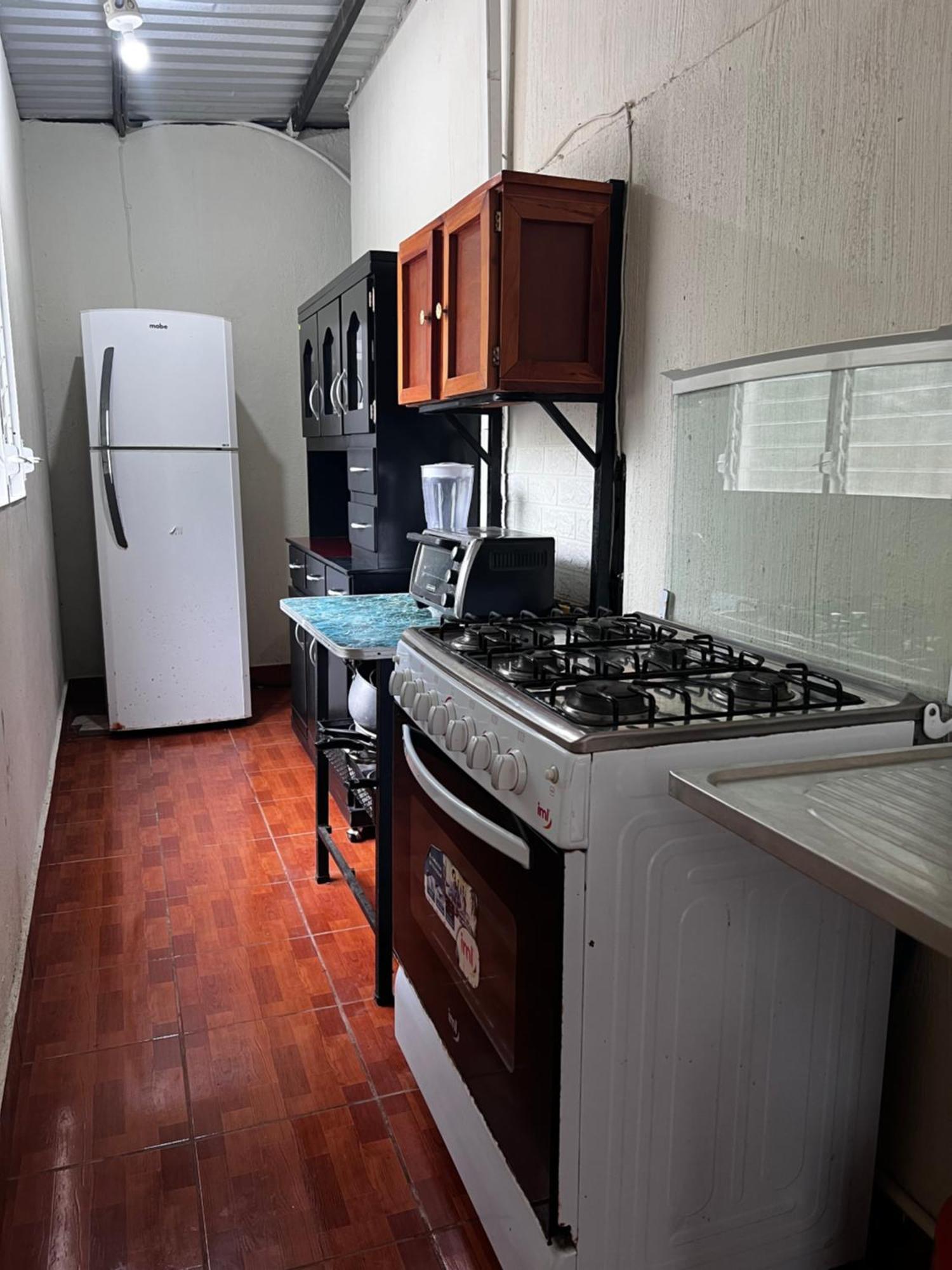Ibania Hostal Tamanique Bagian luar foto