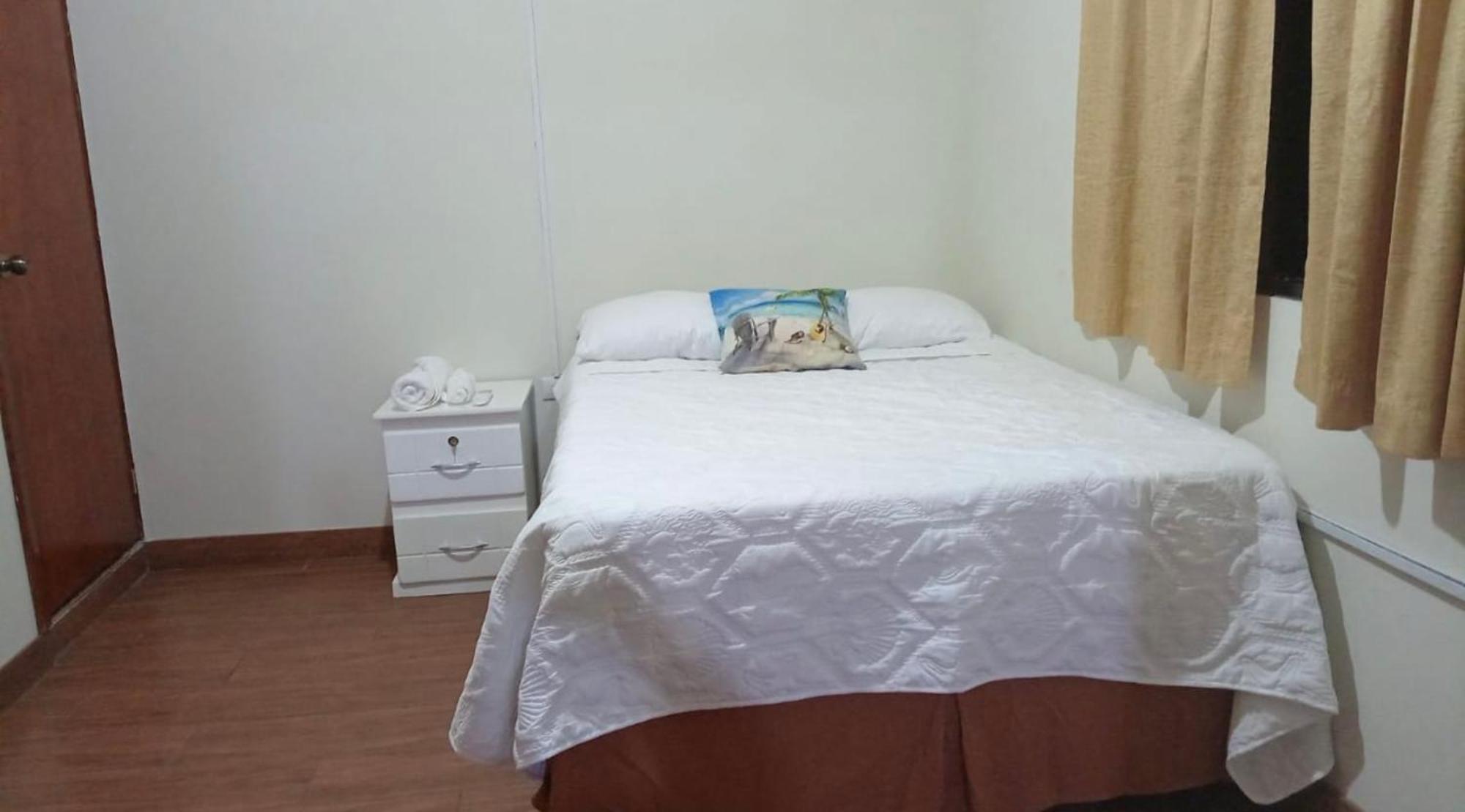 Ibania Hostal Tamanique Bagian luar foto