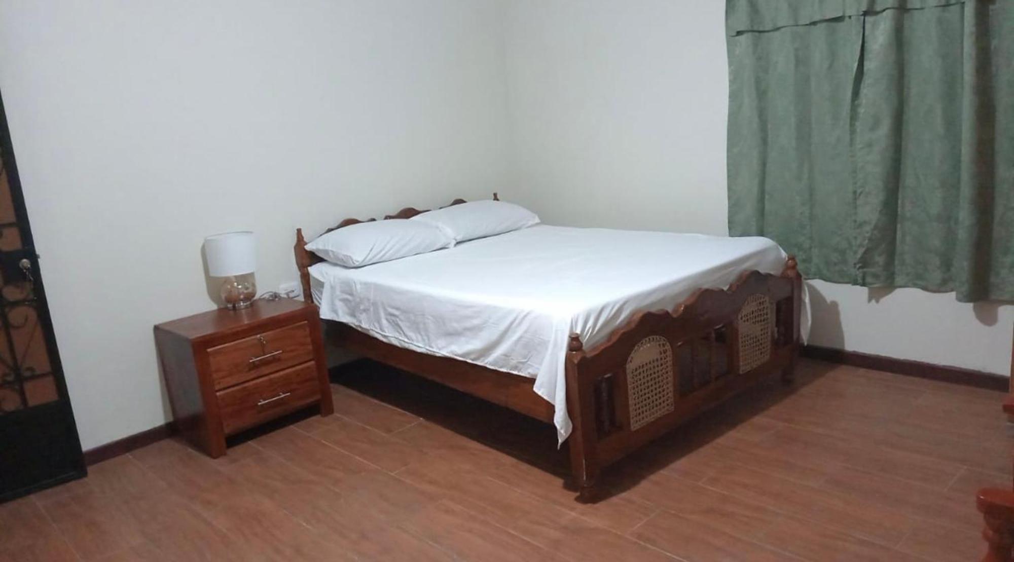 Ibania Hostal Tamanique Bagian luar foto